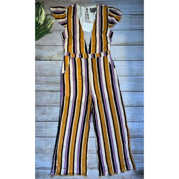 Honey Punch Pants & Jumpsuits Honey Punch Striped Jumpsuit Sz S
